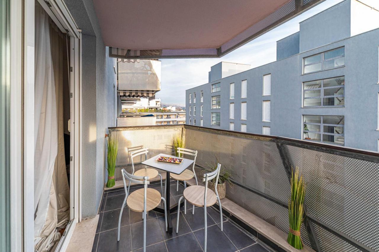 Malea Suite Split Exterior photo